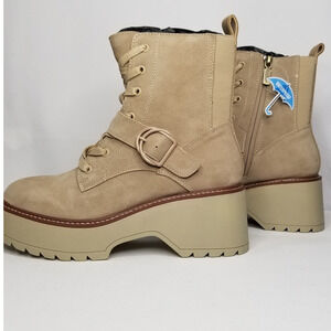 Aqua College Women's Gecko Lace-Up Buckled Boots Size 8 Sand Suede NWT